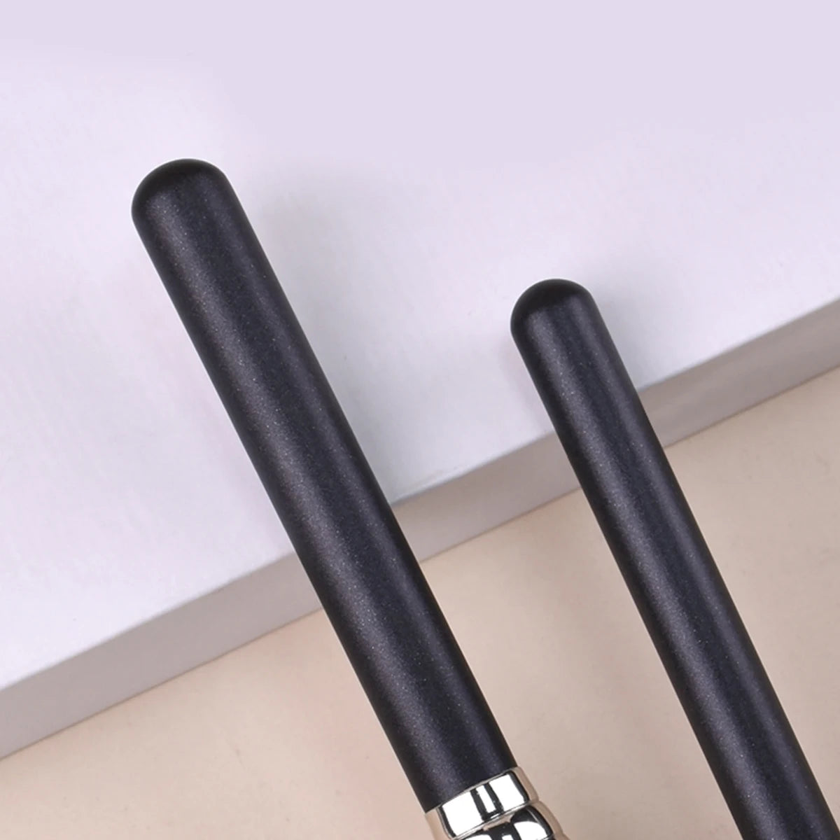 Angled Liquid Powder Contour Makeup Brushes Cream Blush Liquid Foundation Blending Brush Angled Professional Beauty Tools