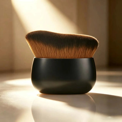 New Oval-Shaped Facial Makeup Brushes for Applying Blush, Foundation and Contour, Large-Sized Makeup Brush